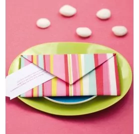 IDEES CREATIVES : Tuto : Réalisez un pliage enveloppe, par Madiwi