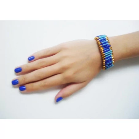 IDEES CREATIVES : Tuto : Réaliser un bracelet avec des épingles à nourrice, par Madiwi