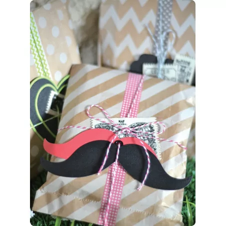 IDEES CREATIVES : Tuto : Réaliser un emballage à moustache, par Toga