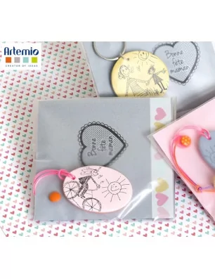 IDEES CREATIVES : Vidéo - Réaliser un porte-clefs personnalisé, par Artemio