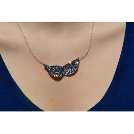 IDEES CREATIVES : Tuto : Réaliser un collier pailleté, par The Camelia