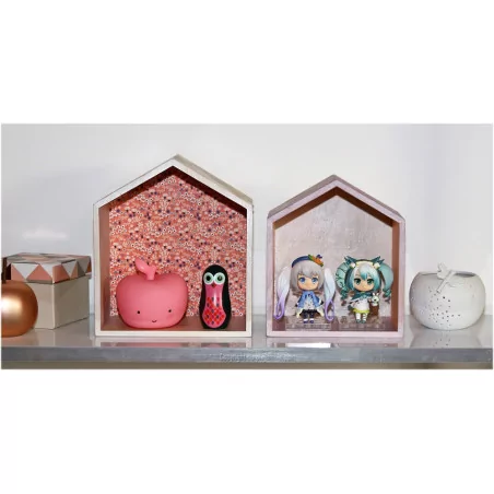 IDEES CREATIVES : Tuto : Réaliser des étagères maisons customisées, par PurpleJumble