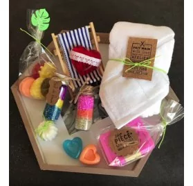 IDEES CREATIVES : Tuto : Préparer son coffret de savons, sel de bain, par Laurence