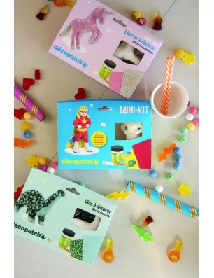 SUPPORTS A DECORER : Mini Kit Super Héros 'Decopatch'