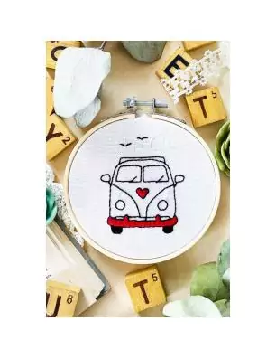 ART DU FIL : Kit Cadeau à créer 'Les French Kits' Broderie Road trip en van